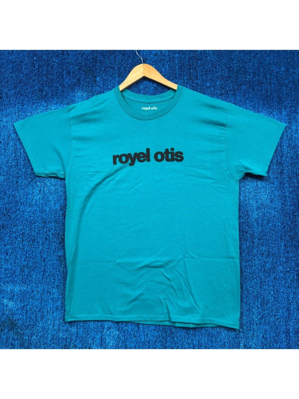 Royel Otis Lowercase Spell-Out Logo New Wave Pop Duo Tee L